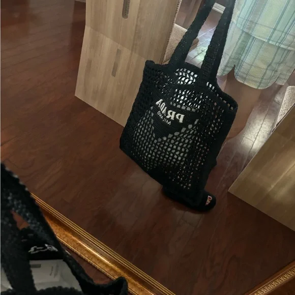 Prada Raffia Tote black - Picture 4 of 11